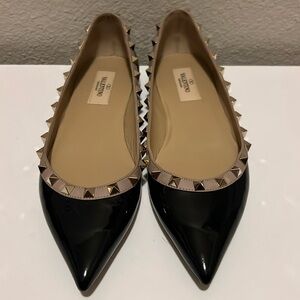 Valentino Garavani Patent Rockstud Ballet Flat